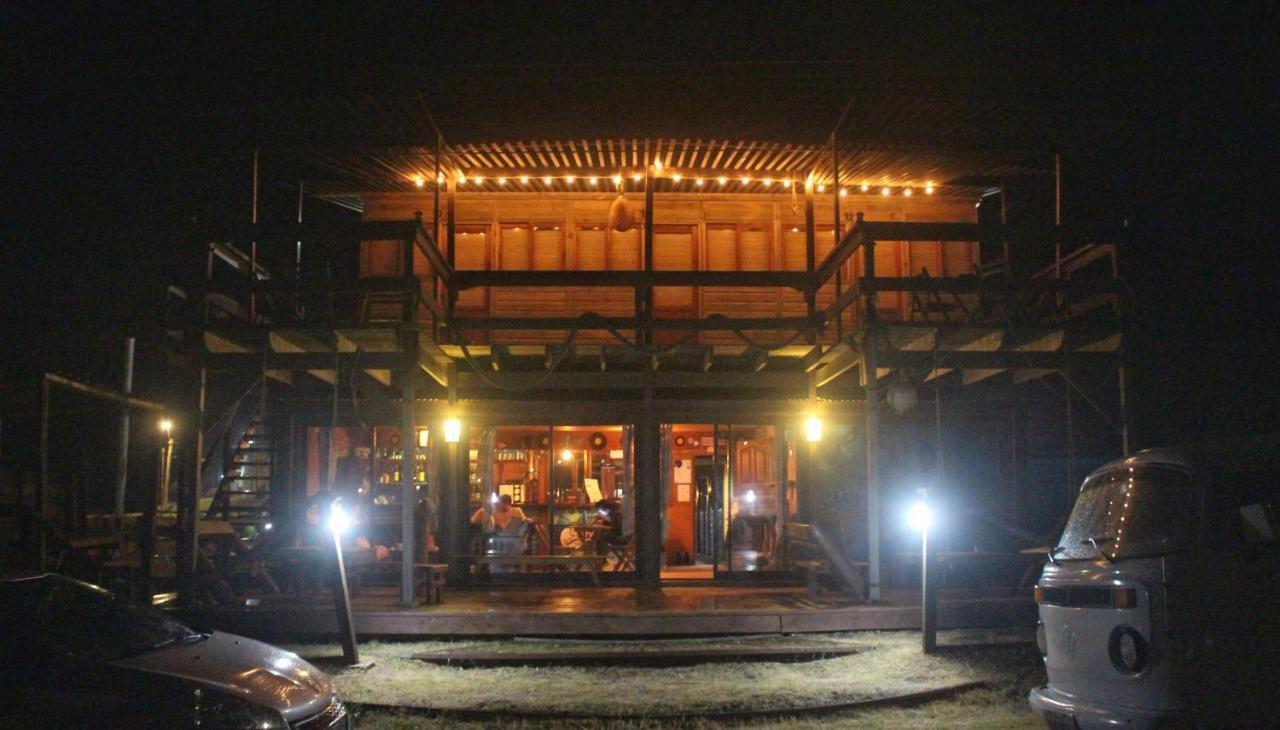 Mar De Fondo Hostel Punta Del Diablo Exterior foto